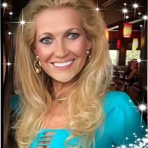 Meet your Posher, Lorraine